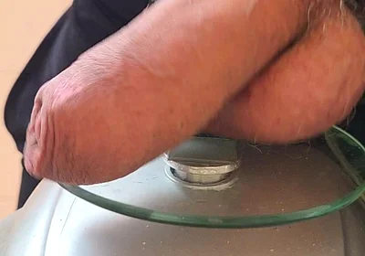 How Much Does an Real Alpha Cock Weigh?