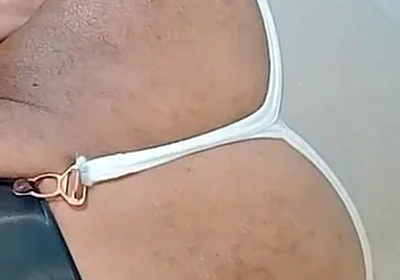 Este Ermoso Juguete Me Abre Todo Mi Culo Por La Cabeza Enorme Que Tiene!!!!!!