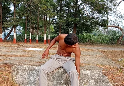 How to Shake While Sitting