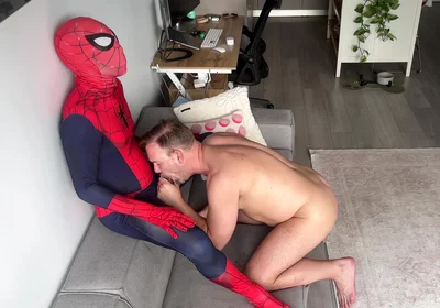 Mileshenryxxx Dumps His Load in Dan XXX