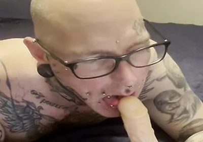 Split Tongue Smoking Blowjob