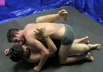 Van Teaches Cameron How to Grapple Dirty