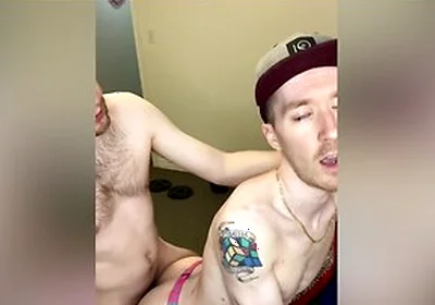 Romantic Bareback Cum Fucking