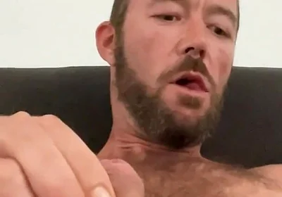 Me Cumming Solo