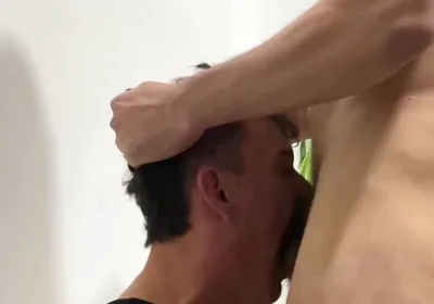 Versatil XXX gay deepthroat