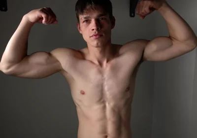 Handsome Solo Muscle Boy Flex Abs With Daniel Donovan