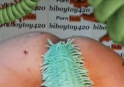 Anal Centipede Crawling In And Out,hentai Parody.(halloween Fun)