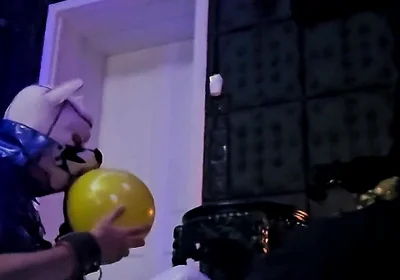 Playing Puppies Sneakers,smelly Socks,feets and the Yellow Balloon