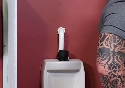 Menover30 meet me at the gloryhole