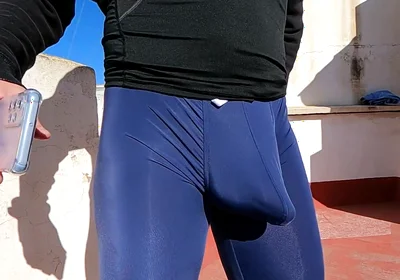 This Is for the Men: We Can Be Provocative Too, slo Motion Bulge