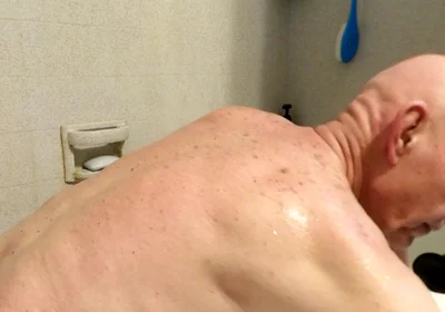 Play Time in the Tub. Wife Is at Work!