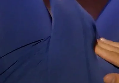 I Get on a Bus in Underwear and Masturbate with People Suspicious About Me