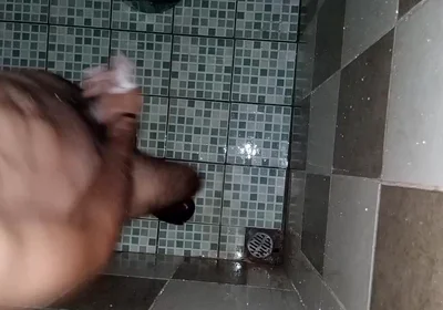 Nicaraguan Boy Jerks off Like He's in a Slap