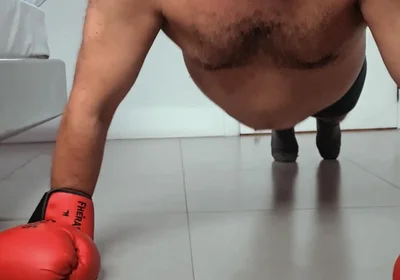 Bearzinho Black - POV Boxing Domination (hotel Roleplay)