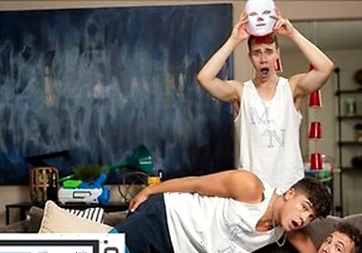 Men - Adam Awbride Bends On His Knees And Takes Kyle And Drake Von Hot Loads On His Face