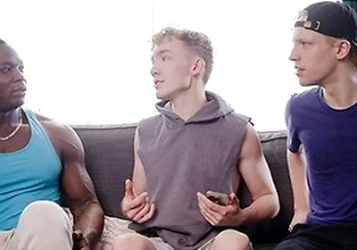 Dude, Were Not Gay! Troy River & Ezrah Mahomes Try To Convince Harrison Feels