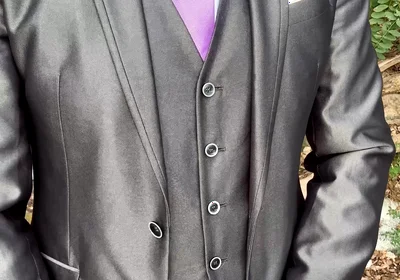 Public Outdoor Masturbation in a Shiny Suit