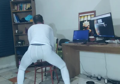 I Cum on Compression Wear