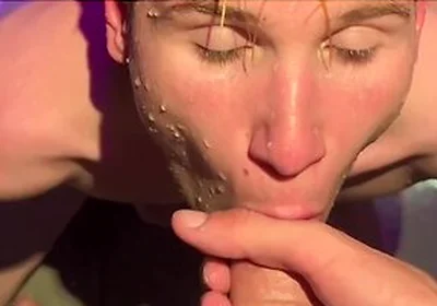 Stranger Twink Sucked Big Cock In Sauna