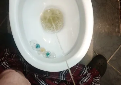 Uncut Cock Morning Pissing in Toilet