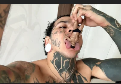 The Little Human Enjoys Being on the Giant's Cock and Is Then Devoured.