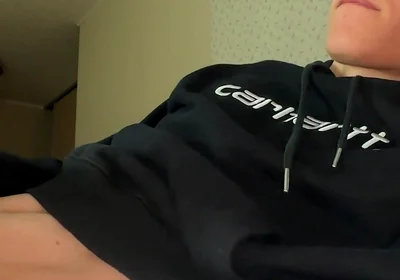 Hand Thrusts Make Horny Twink Lose Control Fast