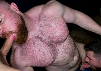 Shared Temptation Threesome