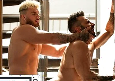 Men - William Seed Massages His Cock While Johnny Viper Watches And Gets A Hard On