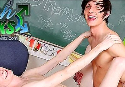 Twink Preston Andrews Bottoms Hard For His Pal Aidan Chase