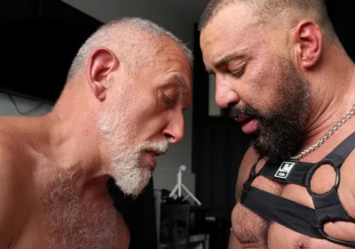 Big Dick Monster Daddy Fuck Giant Arab