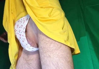 Flowery Seamless Thong with Yellow Skirt