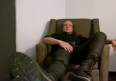 Peter Hooke Unloads Hot Jizz