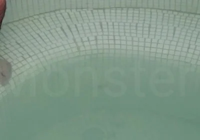 Monster’s Tub Tease Twink: Deep Kissing & Touching Bliss