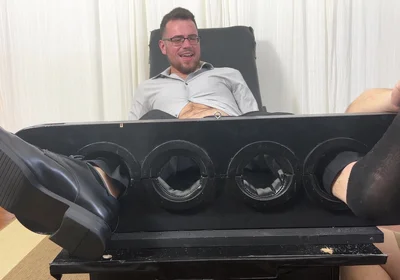 Cdubs Caught at Work