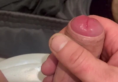 Guy Masturbates in the Toilet, Filming Close-up and in the Toilet
