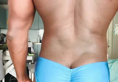 The Size of My Arse Means Stuff Like This Never Really Fits