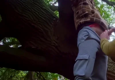 Sneaky BJ at the Park