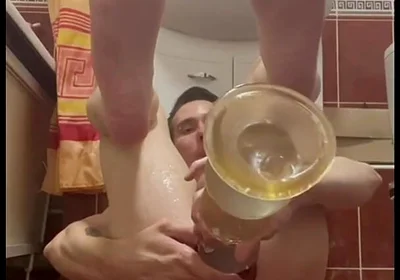 I Insert a Big Toy in My Ass and Enjoy Anal Prolapse