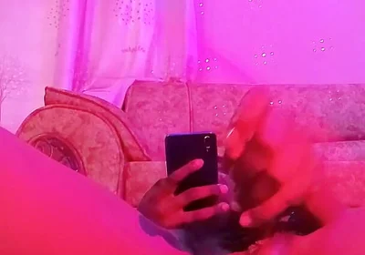 Sexy Big Butt Twink Jerks off
