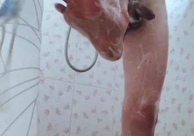 A Twink Shows off His Body in the Bathroom