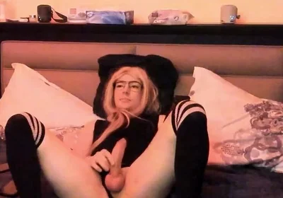 Vibrator, Dildo and My Hand - the Holy Trinity of Masturbation