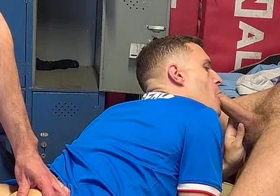 Two Straight Lads Take Over Jak's Hole