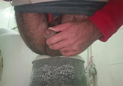 See How the Dick Slowly Gets Erect.