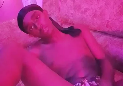 Sexy Twink Gjves Himself Wedgie Compilation