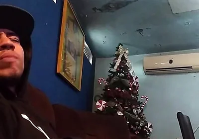 You Want to Have Fun in the Bathroom, Have as Much Fun as Possible