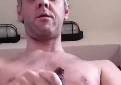 I Jerk off and Cum Naked Waiting to Jerk Your Ass - Only Italian Amateur Handjobs and Cumshots