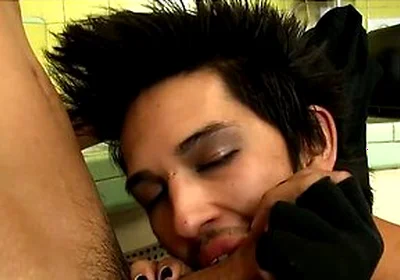 Dannii Devine And Rave Blowing Each Others Cock