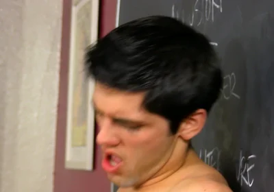 Tony Hunter Fucks Aiden Summers