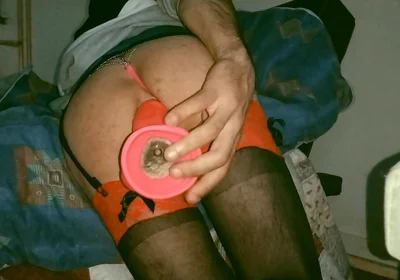 My Pretty Ass Begin with Anal Plug to See Insinde