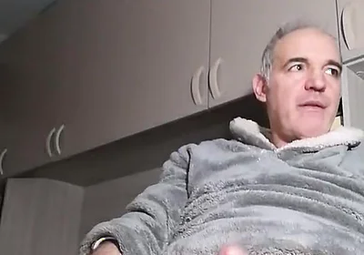 February 10 Online Evening Show with Cumshot in Your Face!